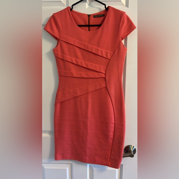 Business dress. - Picture 1 of 3